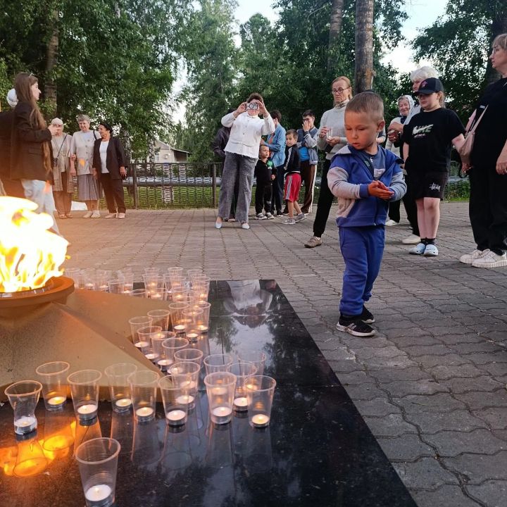 В городе Болгар прошла традиционная патриотическая акция «Свеча памяти»
