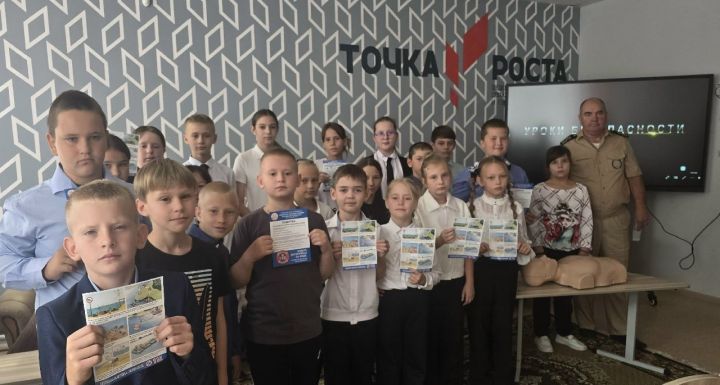 В Кимовской и Никольской школах прошёл урок безопасности на воде