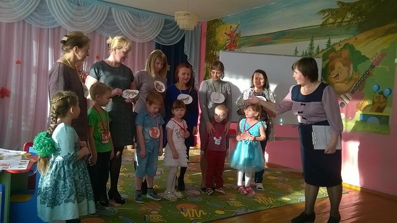 Детский сад никольское. Детский сад 1282. Полесский дет сад воспитатели. Детский сад в Литвиново. С Ерлыково дет сад воспитатели.