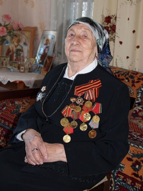 95 лет отметила. Жизнь ветеранов войны Старотитаровской.