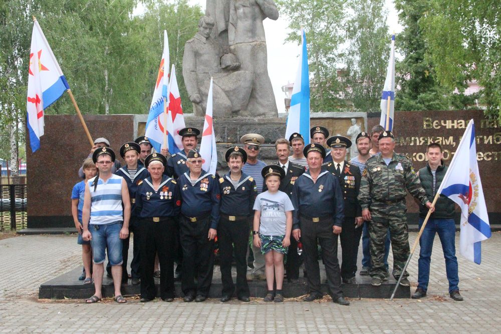 В Болгаре проходят праздничные мероприятия в честь Дня ВМФ (ФОТОРЕПОРТАЖ)