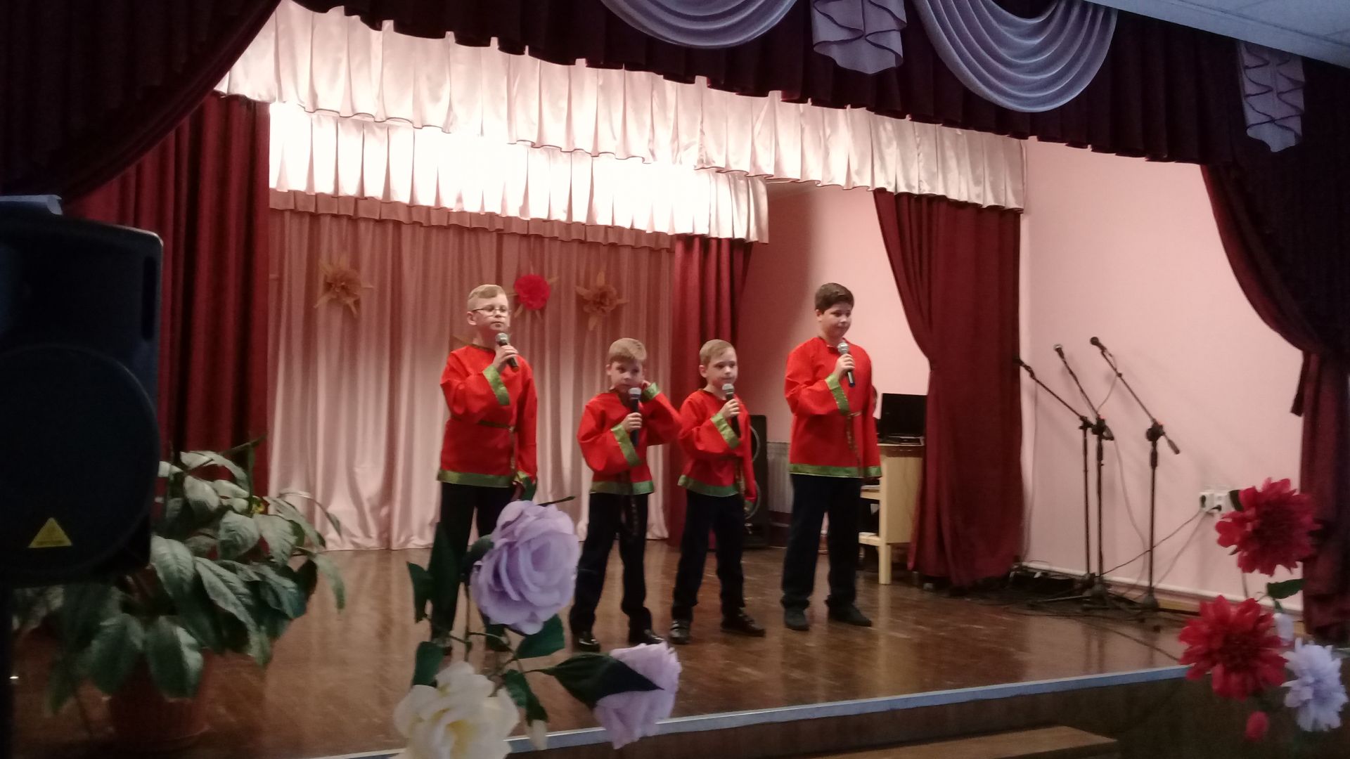 “Веселая компания”  Кураловода чыгыш ясады