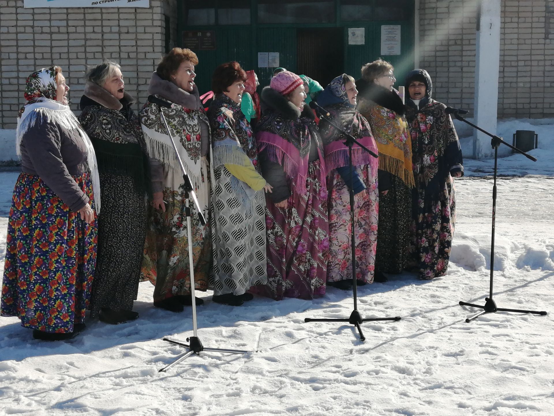 В Спасском районе встретили и проводили Масленицу (ФОТОРЕПОРТАЖ)