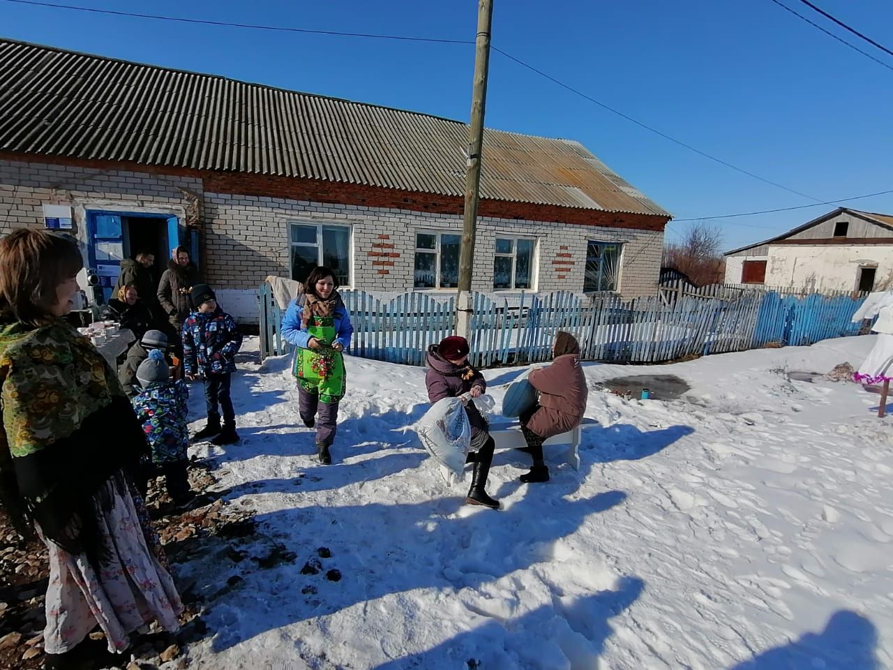 В Спасском районе встретили и проводили Масленицу (ФОТОРЕПОРТАЖ)