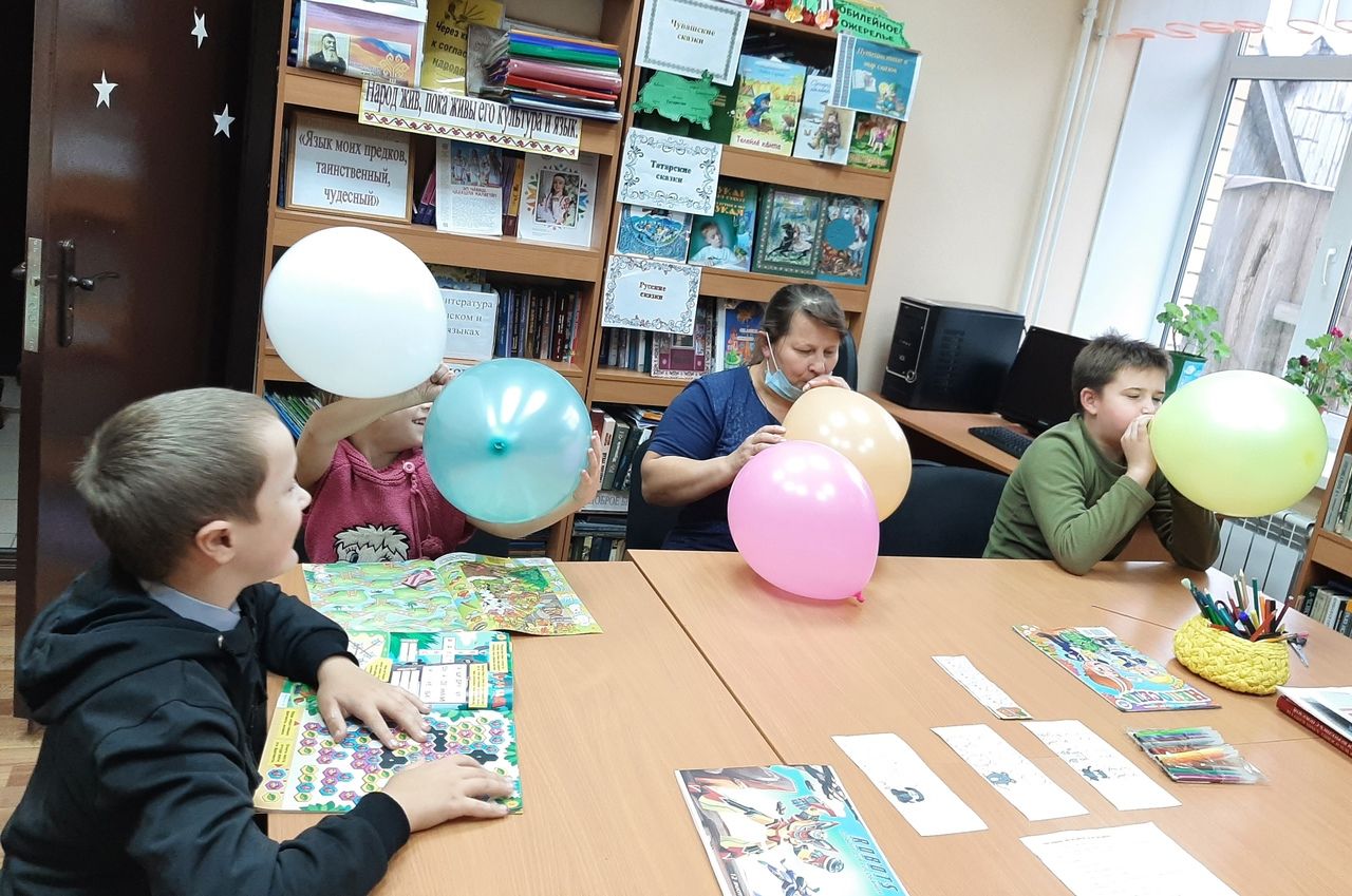 В сельской библиотеке Иж-Борискино провели Урок доброты для детей с ОВЗ