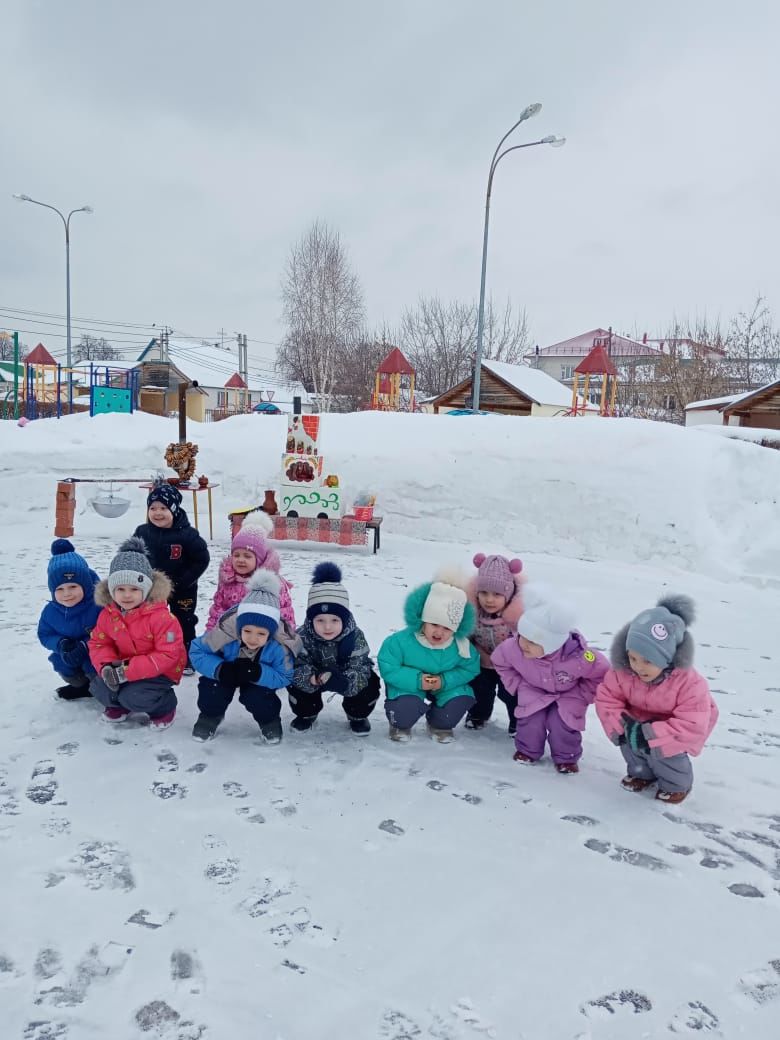 В детском садике Болгара встретили весну