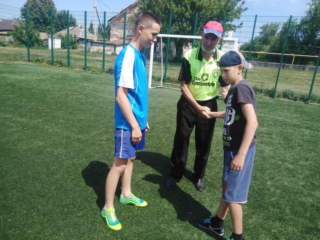 Для учащихся пришкольного лагеря «Антоновской СОШ» провели турнир по мини-футболу