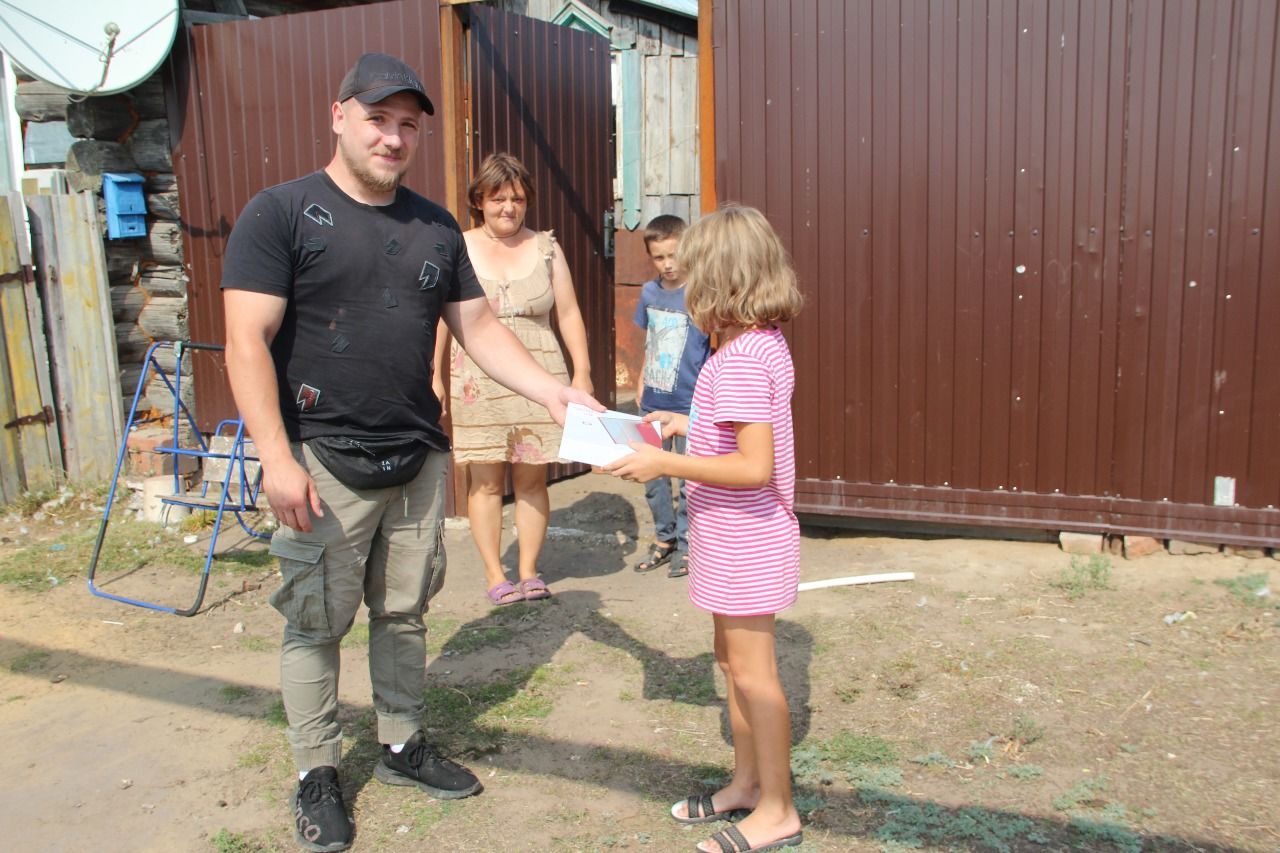 В Спасском районе помогают малоимущим семьям собрать детей в школу