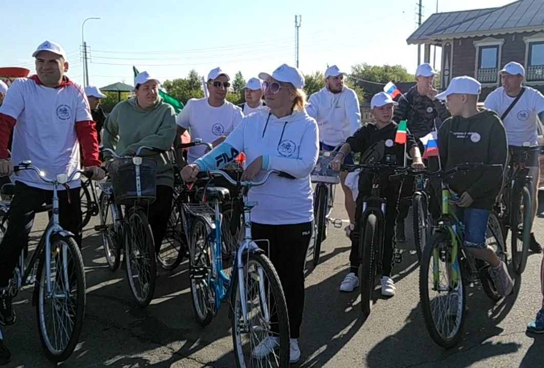 В Болгаре прошёл велопробег, посвящённый Дню Татарстана