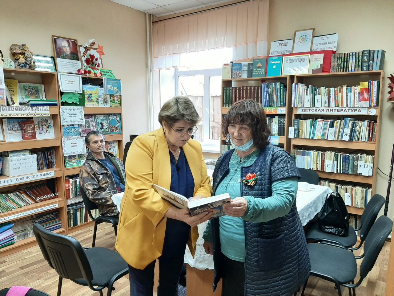 В Иж-Борискинской сельской библиотеке состоялась встреча "История моей малой Родины"