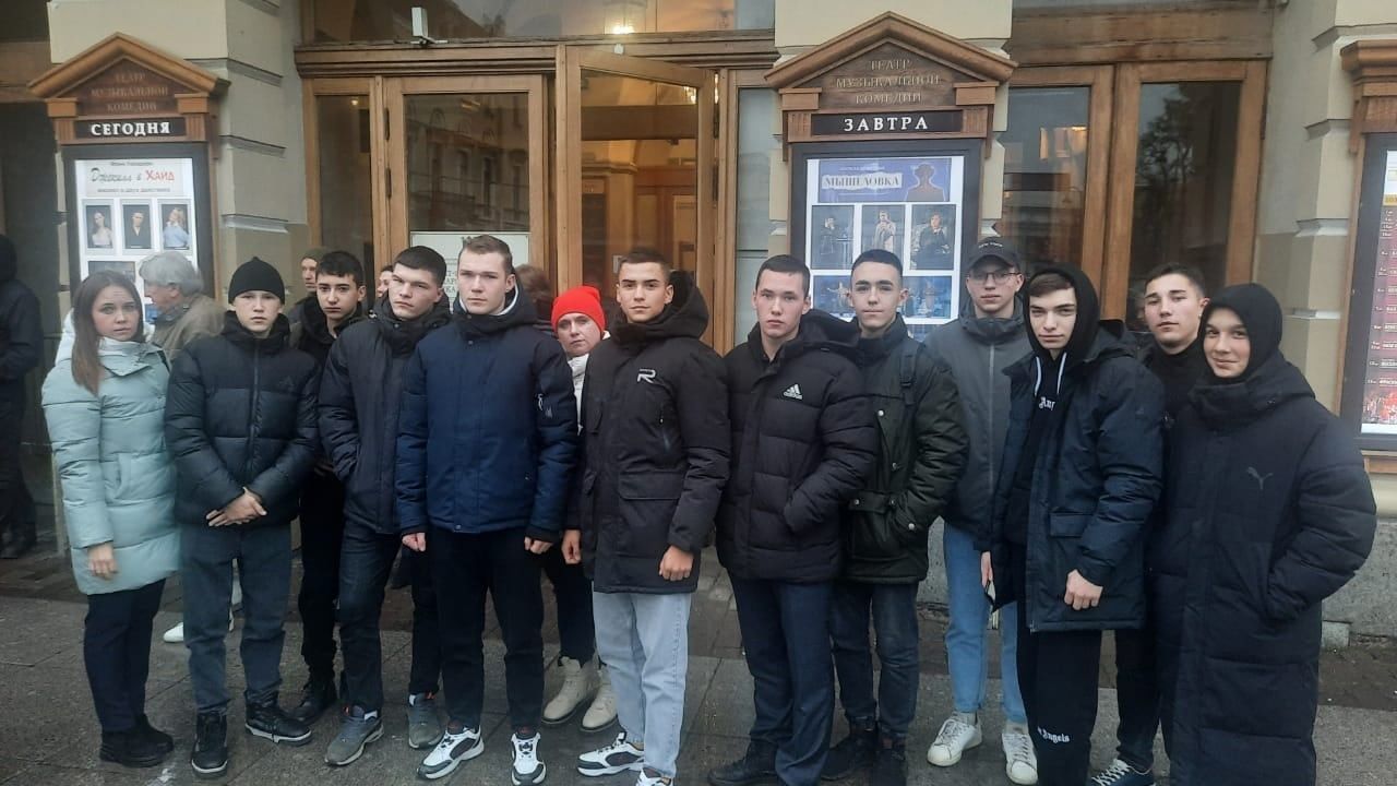 Болгарские кадеты посетили Михайловскую военную артиллерийскую академию