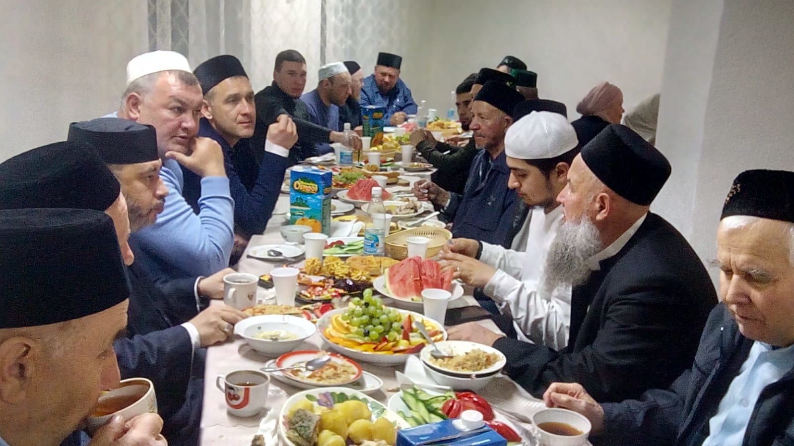 Болгар мәчетендә ифтар мәҗлесе үткәрделәр (+ФОТО)