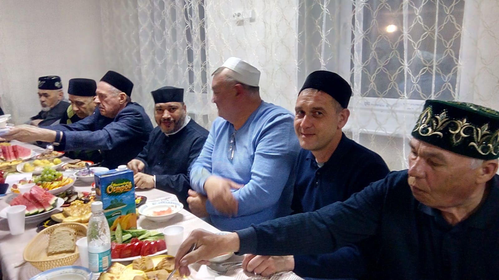 Болгар мәчетендә ифтар мәҗлесе үткәрделәр (+ФОТО)