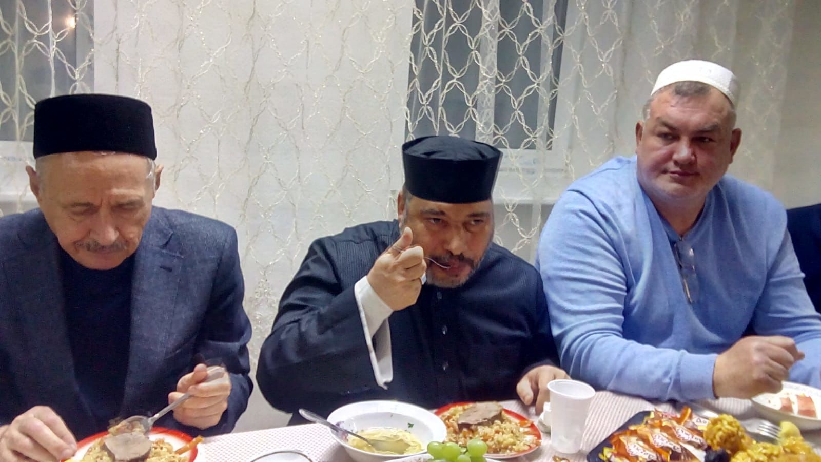 Болгар мәчетендә ифтар мәҗлесе үткәрделәр (+ФОТО)