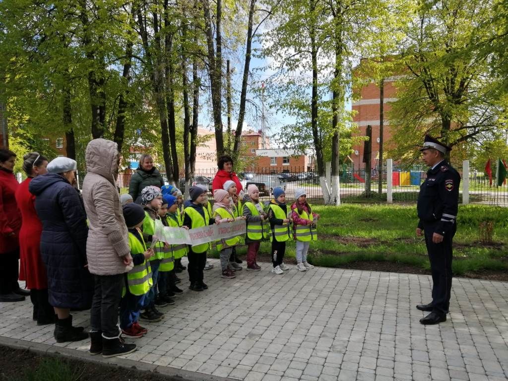 В Татарстане автоинспекторы проводят акцию «Ребёнок - главный пассажир!»