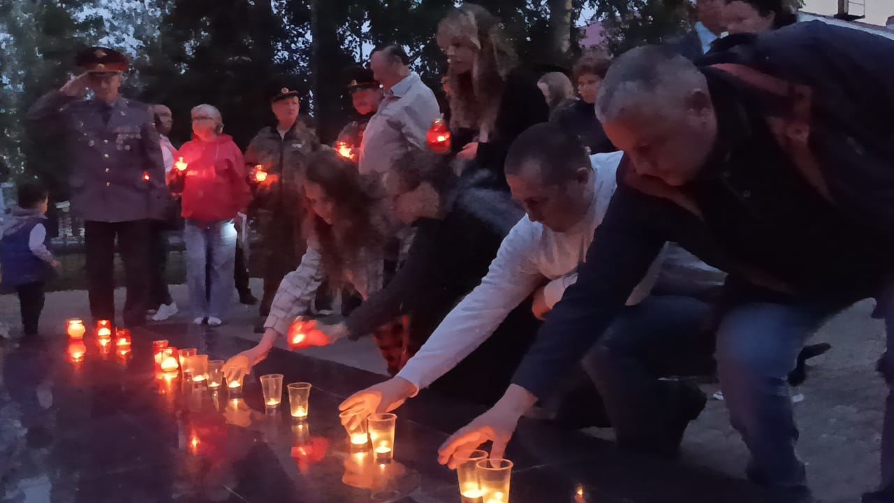 В Болгаре прошëл митинг "Свеча памяти"