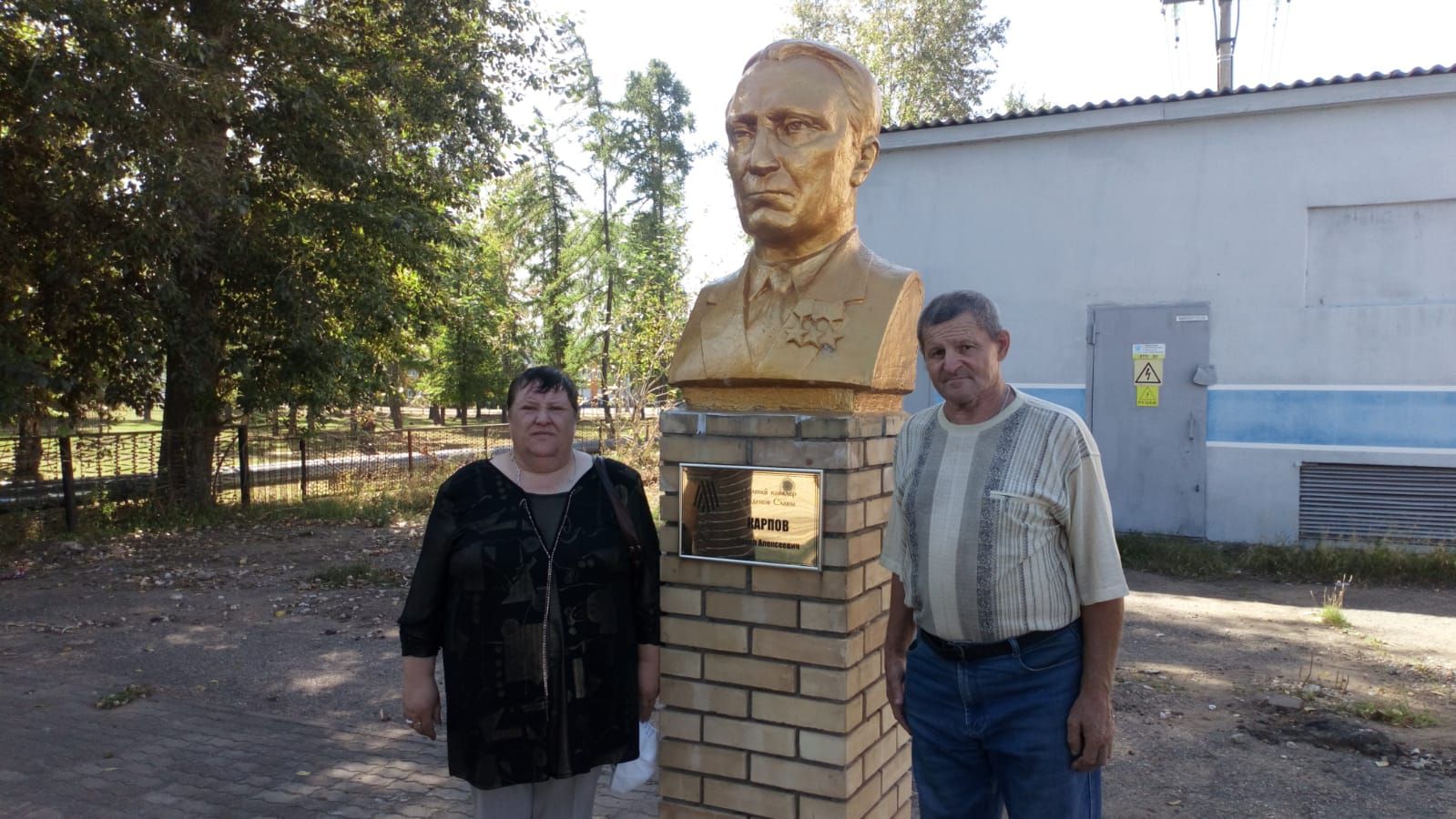 Подопечные Спасского дома-интерната посетили памятники воинской славы в Болгаре