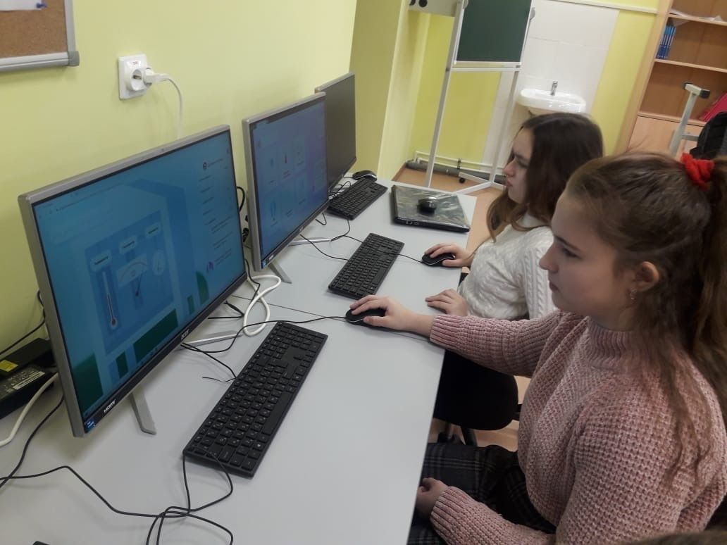 В Трёхозёрской школе прошёл «Урок цифры»