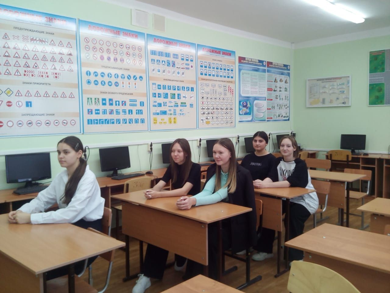 Не переходите дорогу наискосок, пытаясь сократить путь...