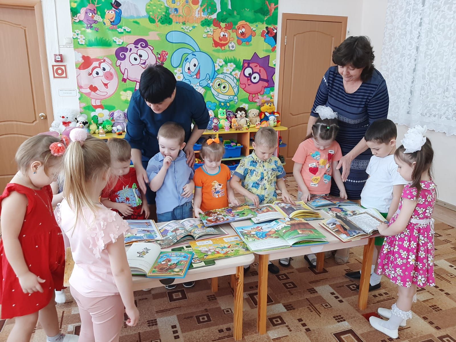 Воспитанники детского садика «Колосок» побывали « В гостях у русских  народных сказок»