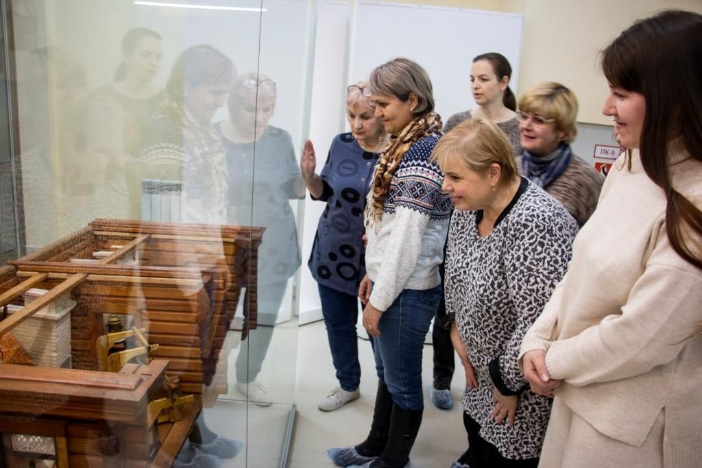 На выставочной площадке Музея болгарской цивилизации состоялось открытие выставки «Нет краше избы нашей»