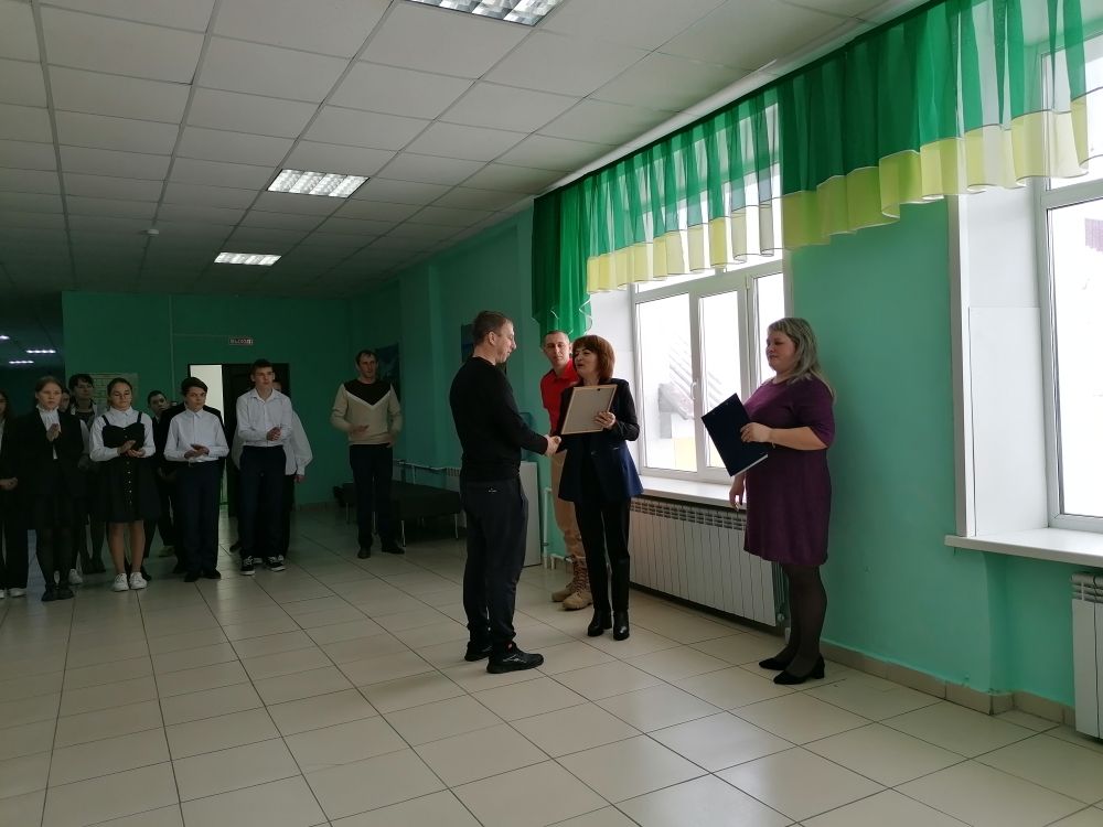 Юнармейскому отряду Болгарской средней школы №1 присвоено имя героя Советского Союза