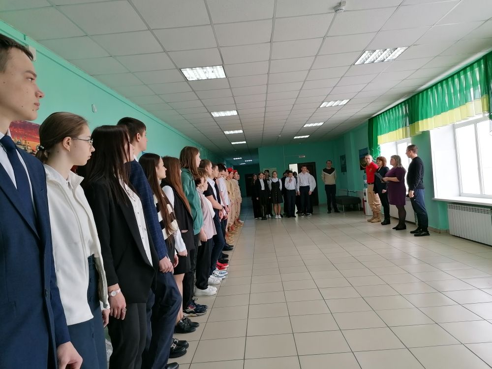 Юнармейскому отряду Болгарской средней школы №1 присвоено имя героя Советского Союза