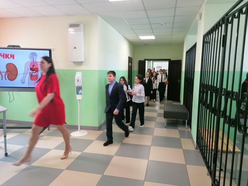 В Болгарской средней школе №1 прошла учебная тренировка «Нападение в помещение»