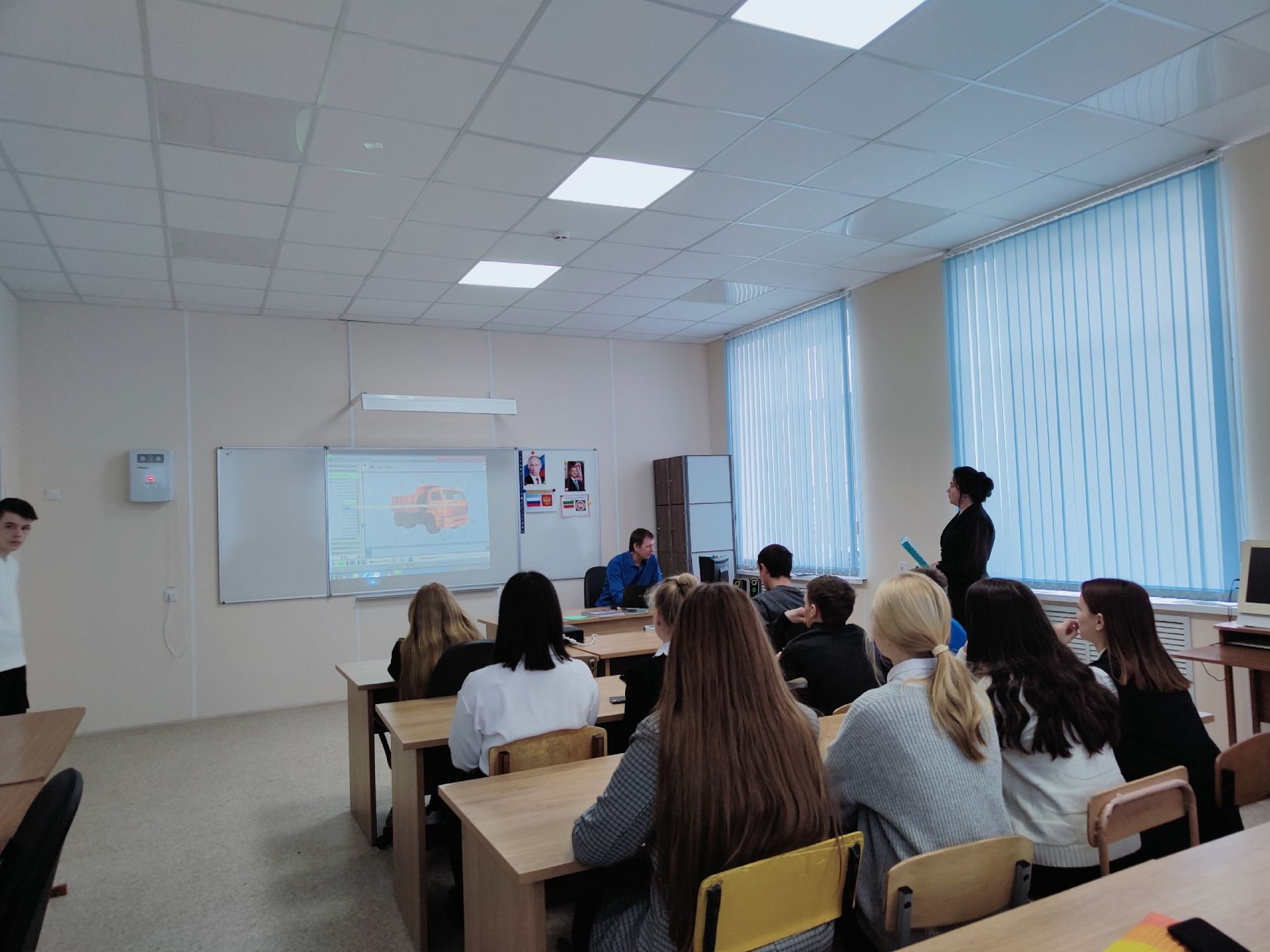 В Спасском техникуме отраслевых технологий прошёл «День открытых дверей»