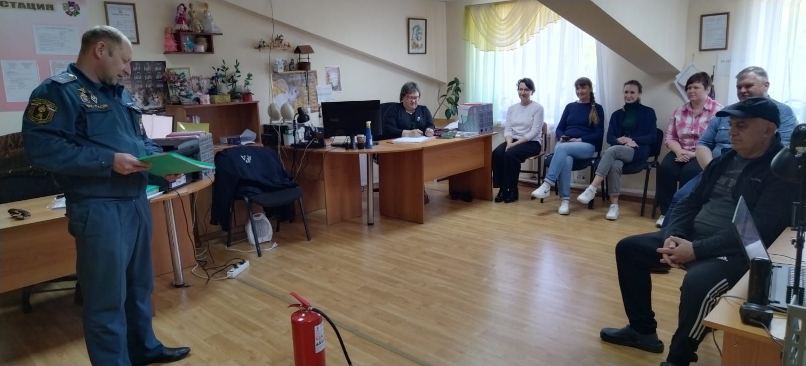Сотрудники Дома детского творчества встретились с Государственным инспектором по пожарному надзору