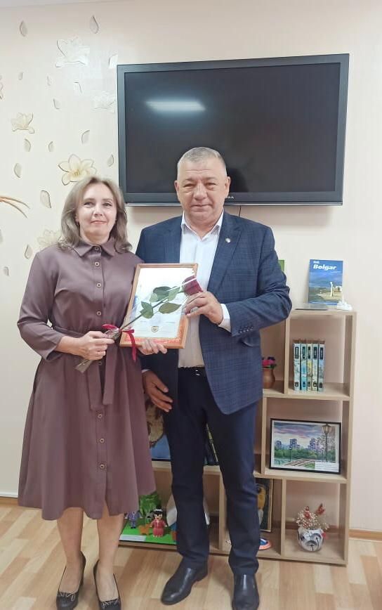 Сотрудники Спасского дома-интерната принимали поздравления от главы района