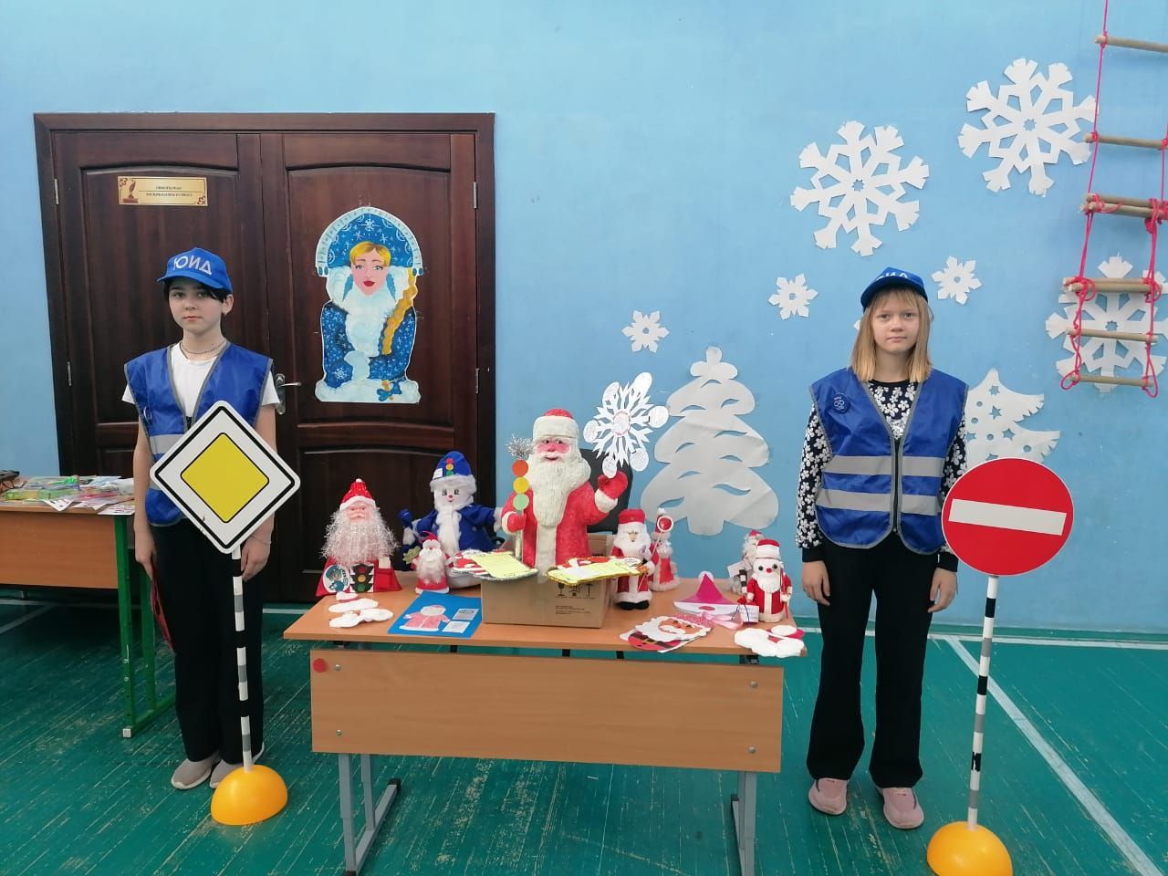 В Болгарской первой школе прошли соревнования по ПДД