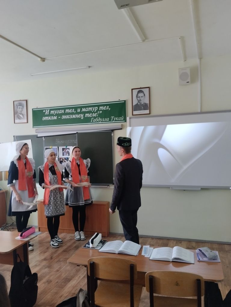В Иске-Рязяпской школе состоялся семинар для учителей татарского языка и литературы