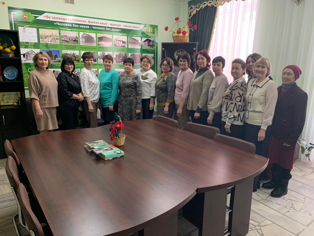 В Иске-Рязяпской школе состоялся семинар для учителей татарского языка и литературы
