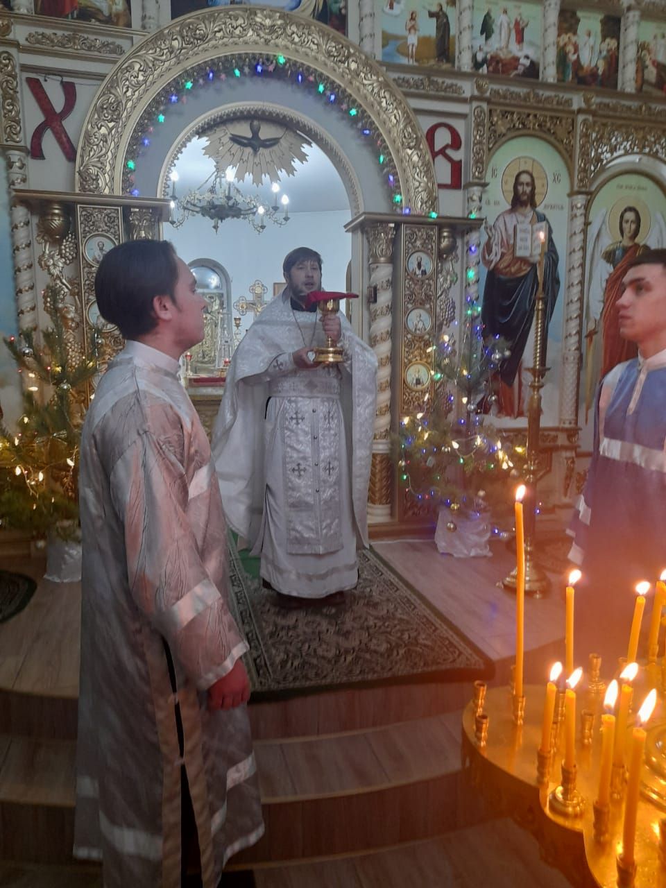 Православные спассцы встретили Рождество Христово