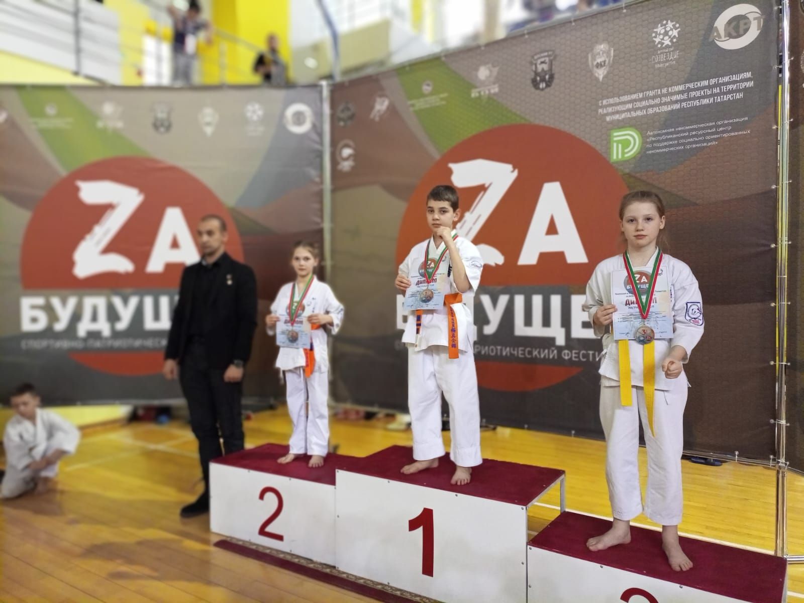Спасские каратисты стали призёрами Первенства РТ