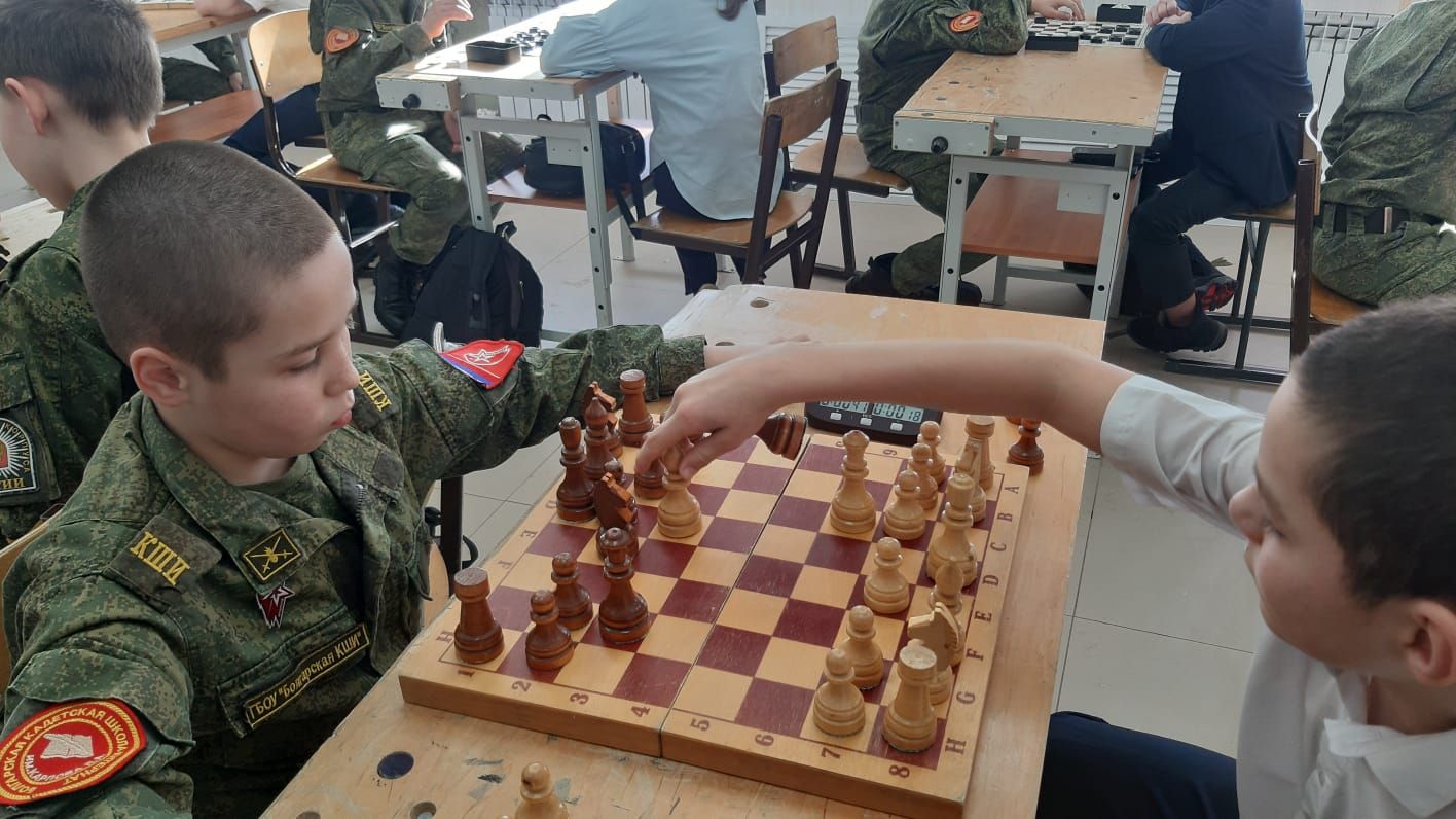 В Болгарской Кадетской школе-интернате прошёл шахматно - шашечный турнир
