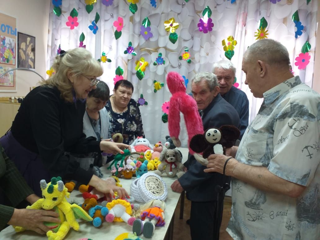 Подопечные и сотрудники Спасского ДИПИ узнали, что такое амигуруми