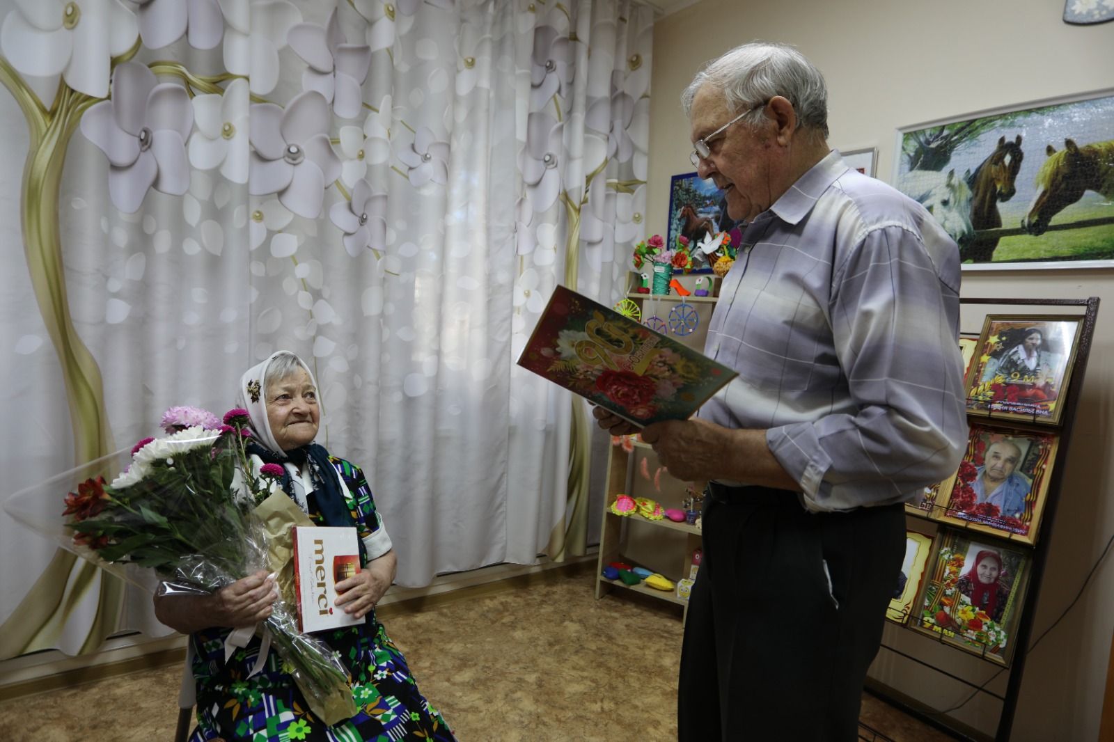 Ветерана труда из Спасского ДИПИ поздравили с 90-летием