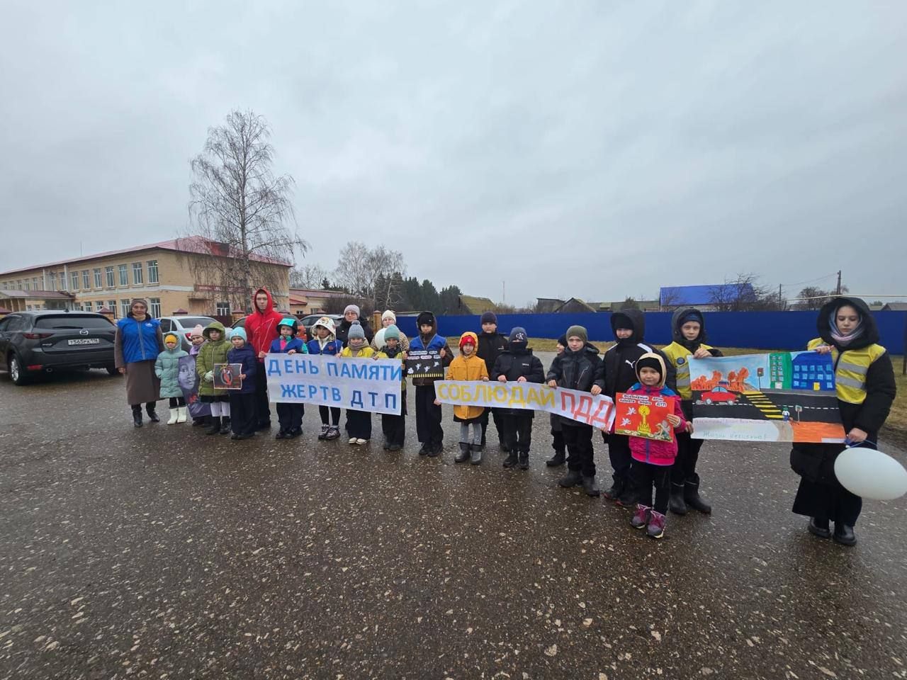 Юные инспекторы Спасского района почтили память жертв ДТП