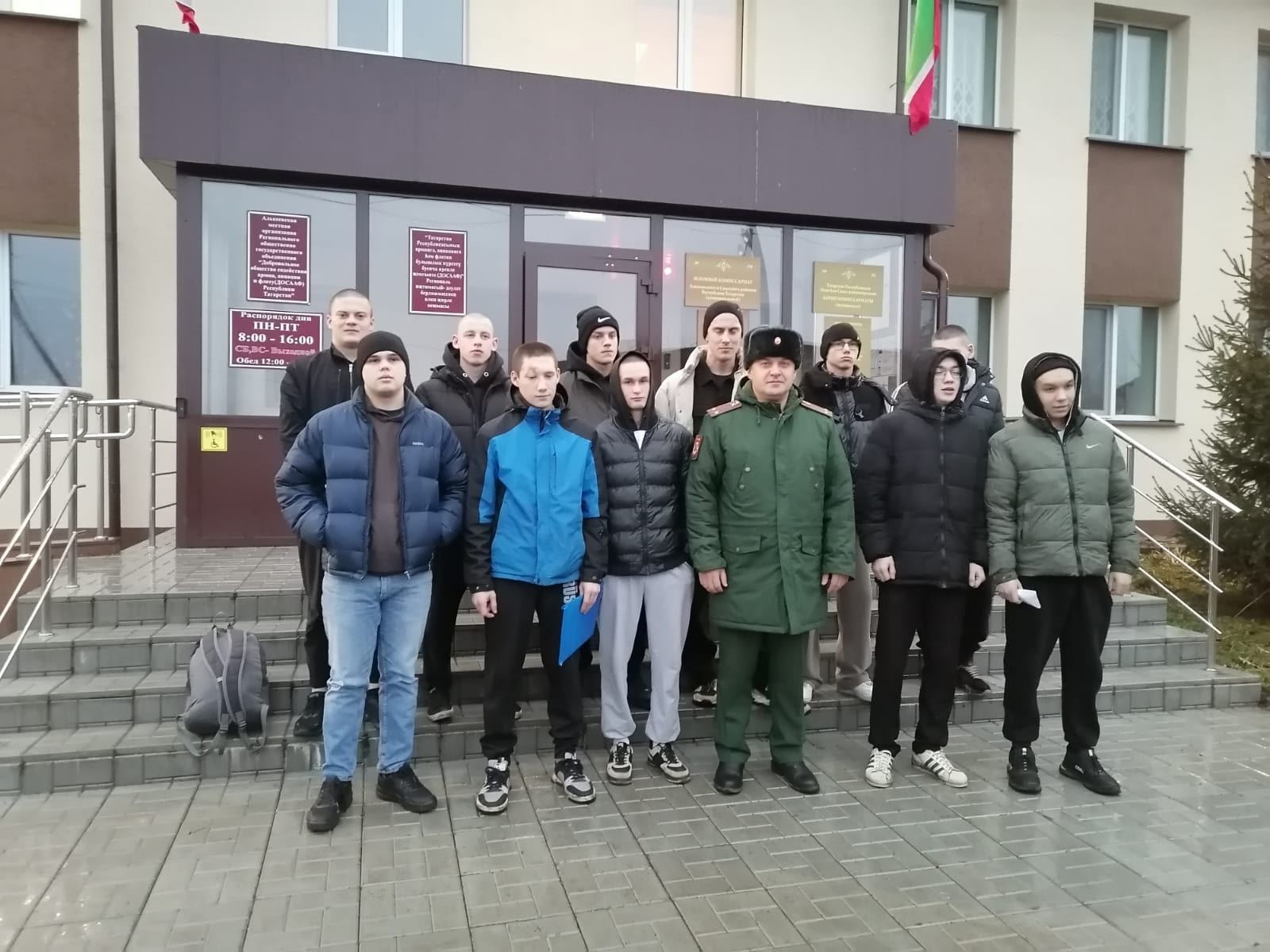 Очередная партия призывников из Спасского района отправились выполнять воинский долг