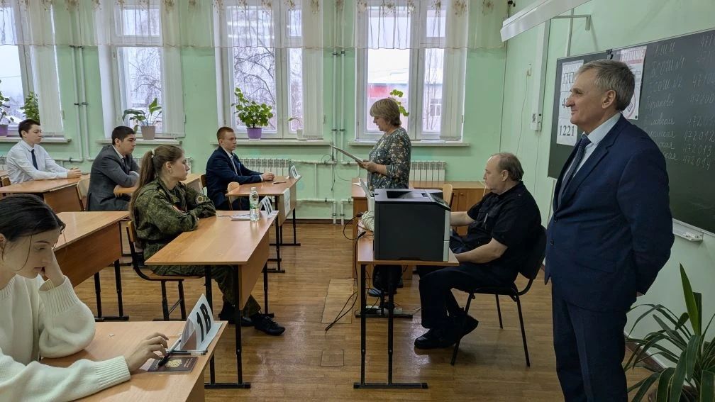 Одиннадцатиклассники Спасского района протестировали себя перед настоящим ЕГЭ