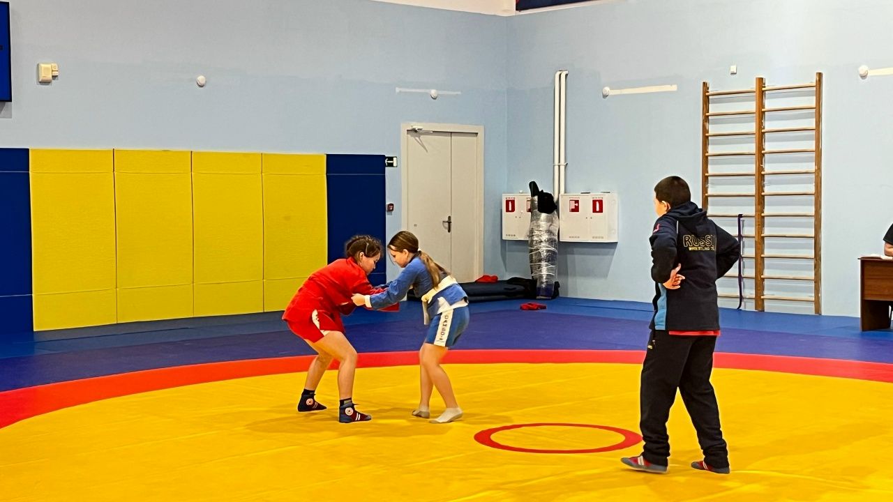 В спортивной школе «Олимп» Болгара прошло первенство по самбо