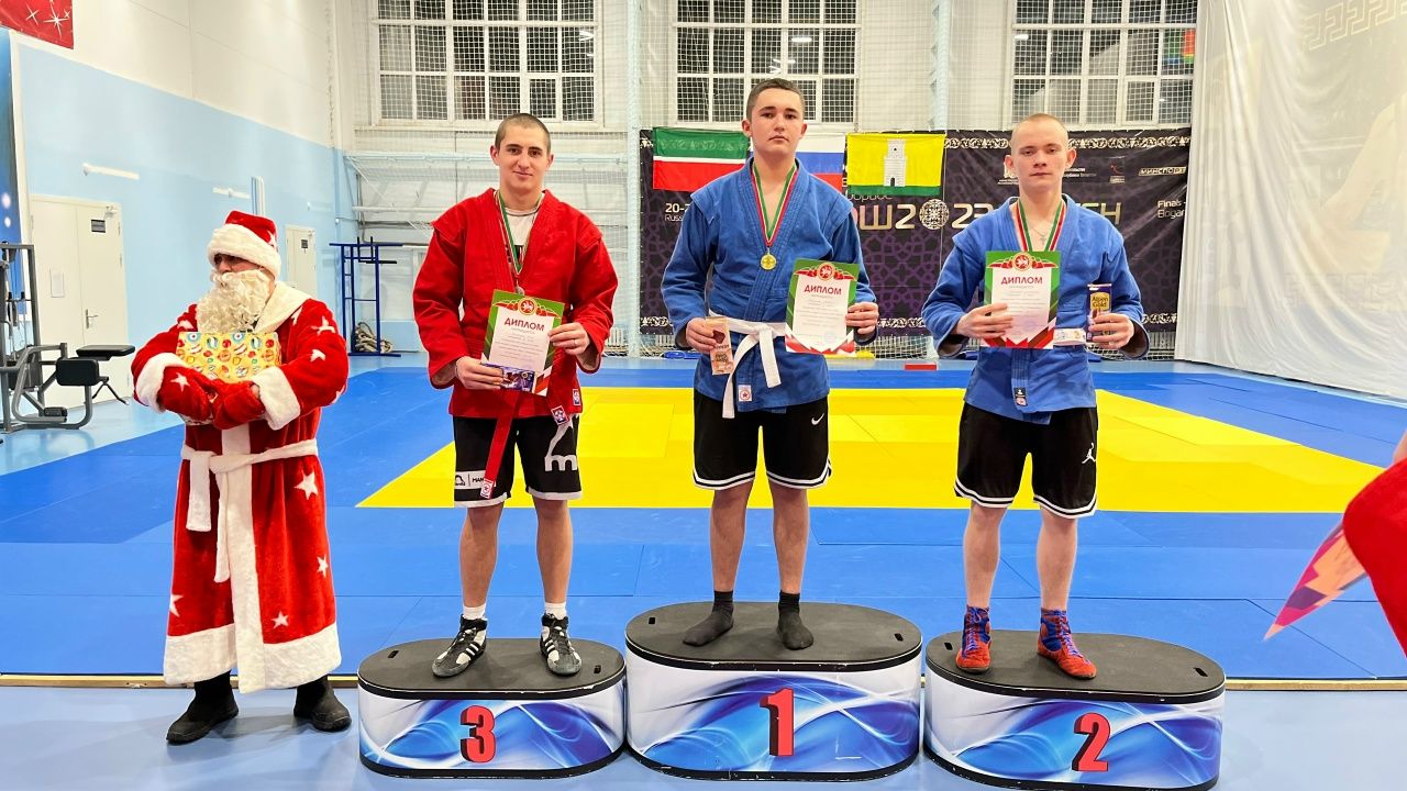 В спортивной школе «Олимп» Болгара прошло первенство по самбо