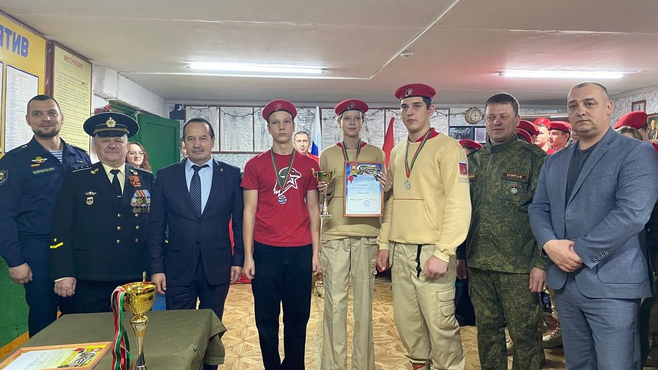В Болгаре определили лучший юнармейский отряд района