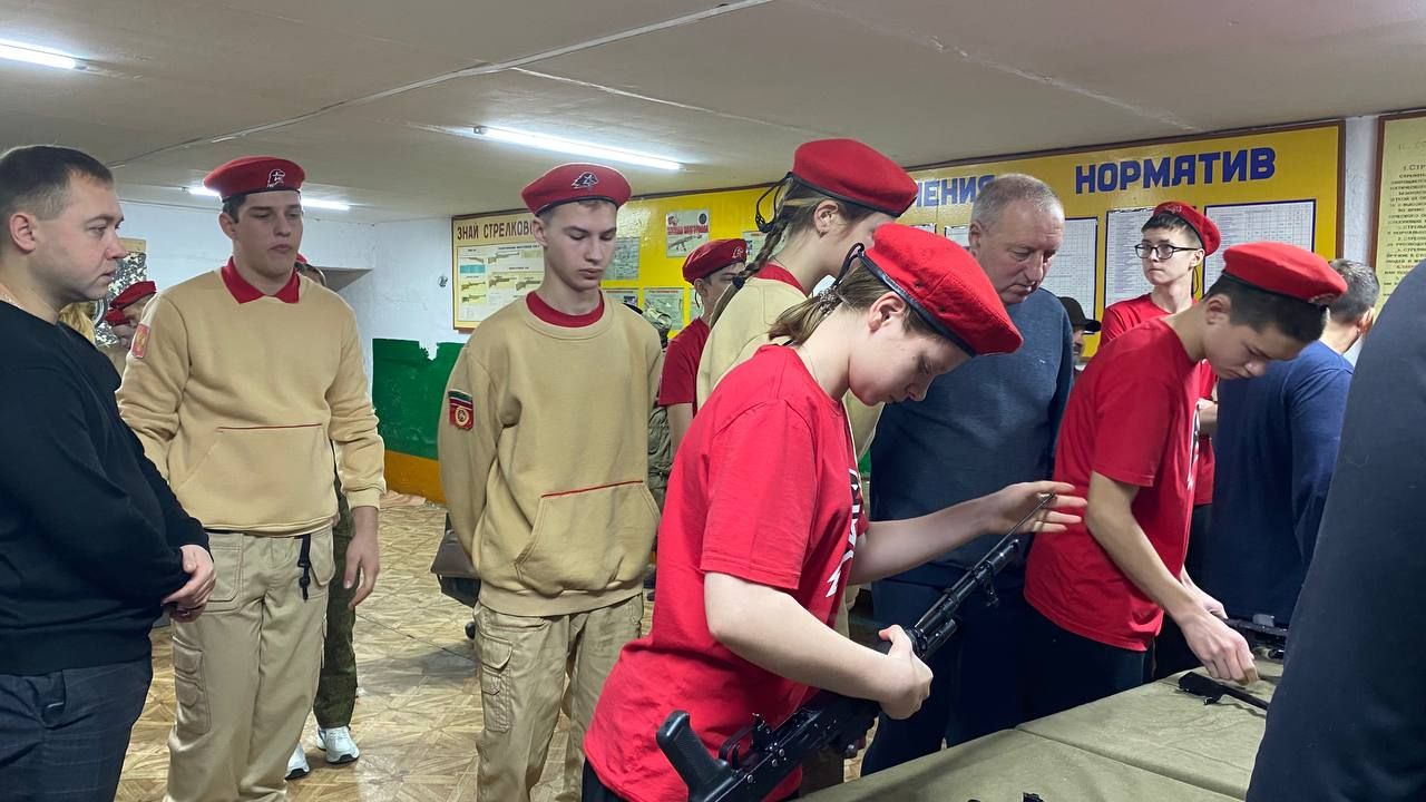 В Болгаре определили лучший юнармейский отряд района