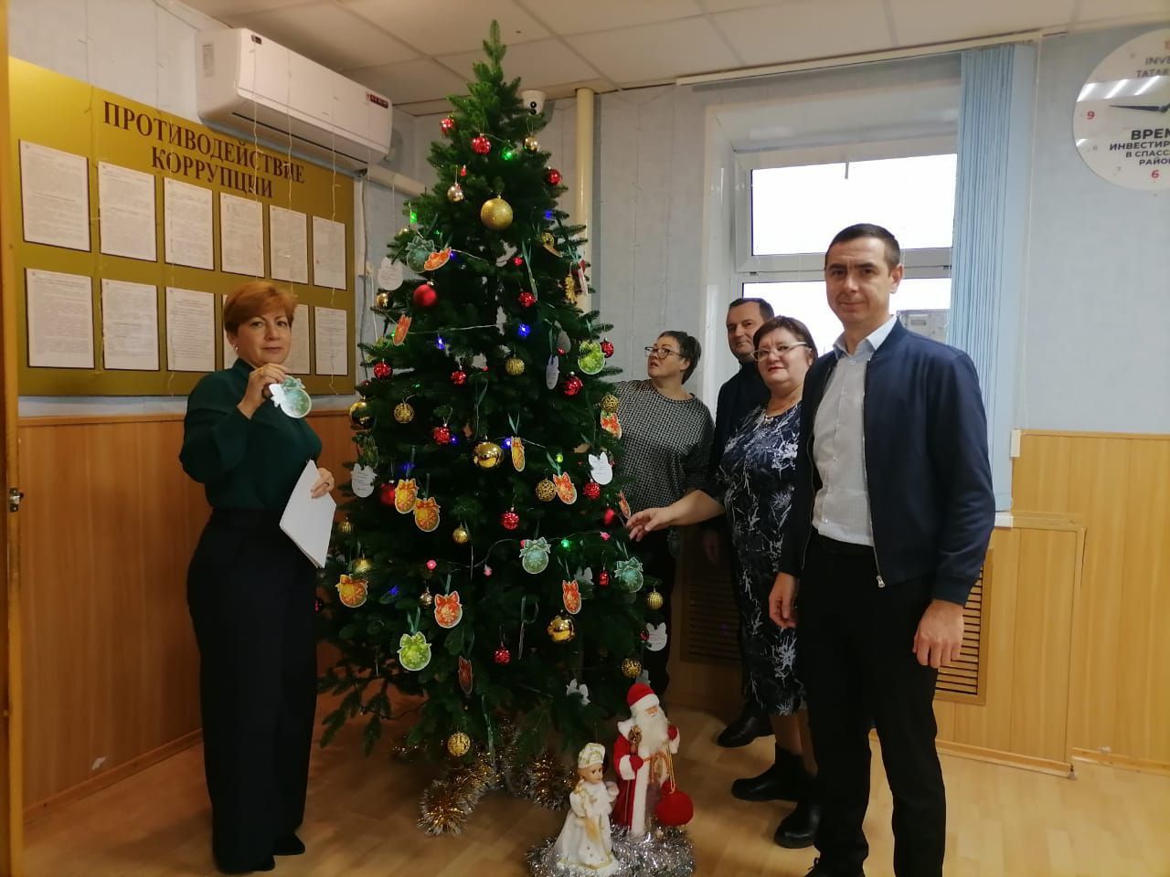 В Спасском районе стартовала новогодняя благотворительная акция «Ёлка желаний»