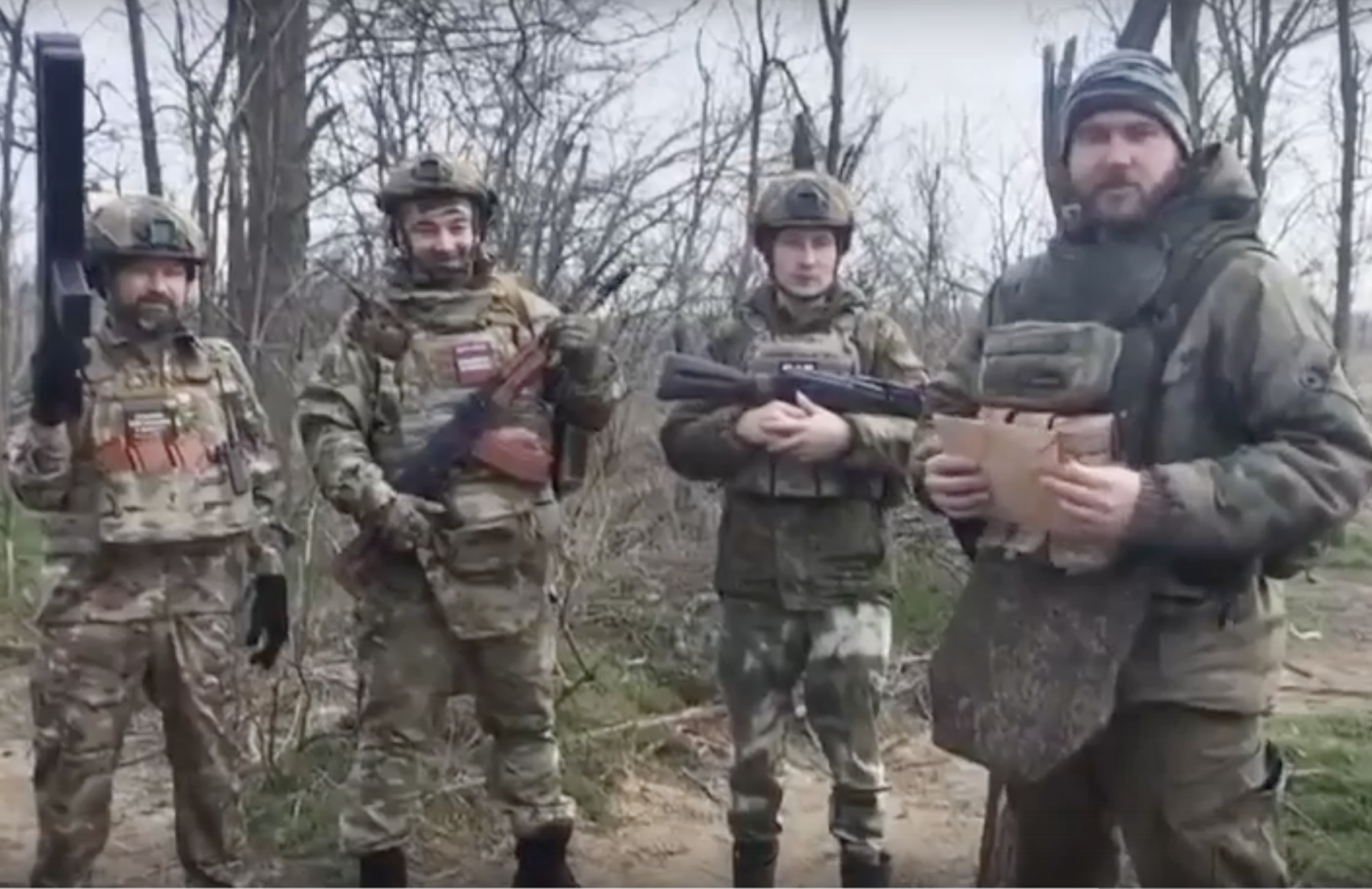 Бойцы СВО поблагодарили воспитанников детсада «Родничок» за рисунки (ВИДЕО)