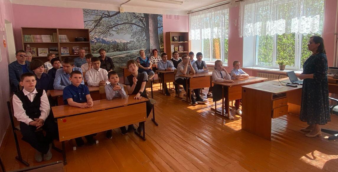 В школе села Кузнечиха прошли занятия по вопросам здоровья и безопасности