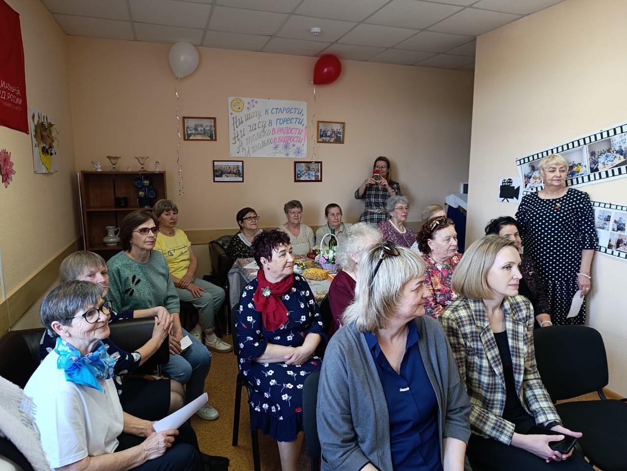 В Болгаре открылся Центр общения для старшего поколения